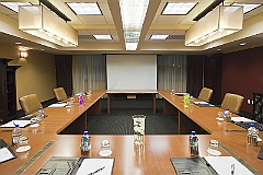 PBIIA-CP-West-PALM-Meeting-Boardroom_4739