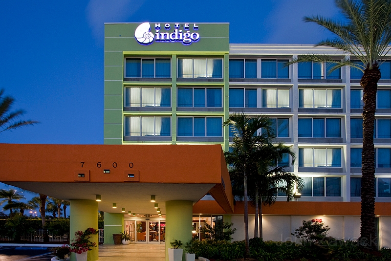 MIAKD-IN-Miami-Exterior_4368.jpg