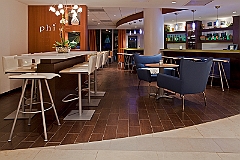 MIAKD-IN-Miami-Resturant-Lounge_4462